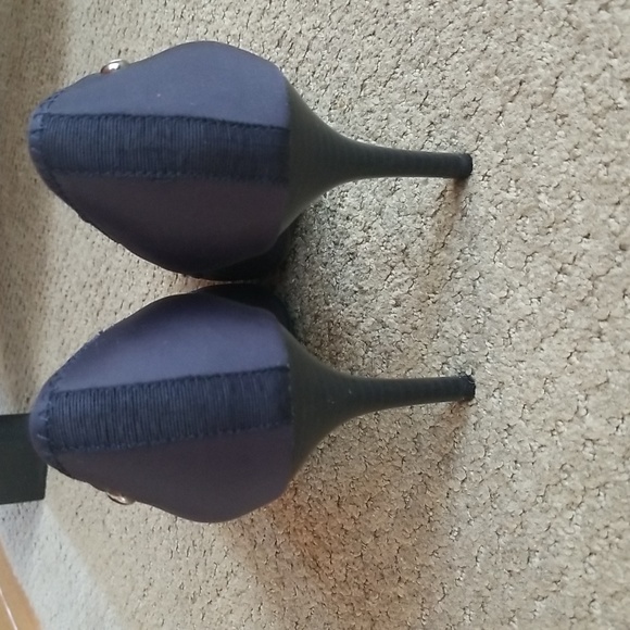 Navy Blue Elegant Women's Pumps - Picture 4 of 7